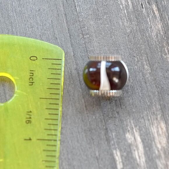 Brighton Spacer Bead Brown and White Round Vintage White Swirl Pattern - Picture 7 of 7